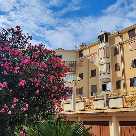 아파트 Nilema 로비니