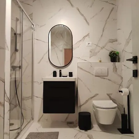 Nilema Apartment *