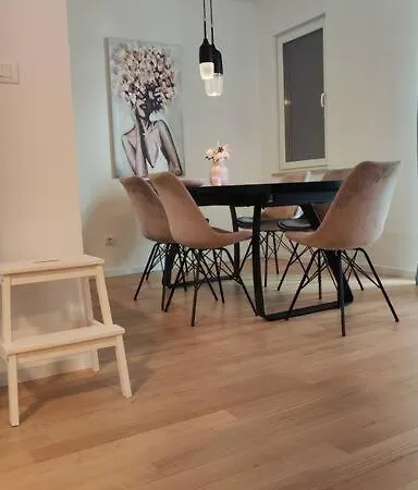 Nilema Apartment *