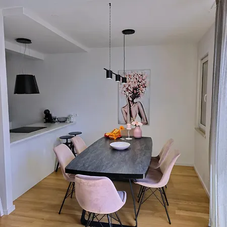 Nilema Apartamento